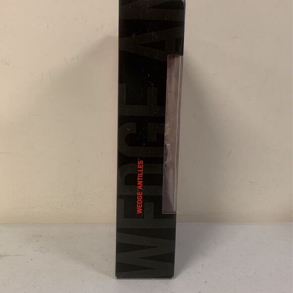 STAR WARS The Black Series Wedge Antilles Toy 6" Action Figure - Picture 2 of 5